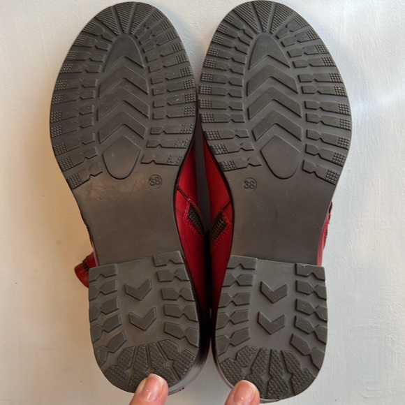 NWOB Miz Mooz Jet Womens Red Leather Zipper Ankle & Booties Boots - Picture 10 of 14